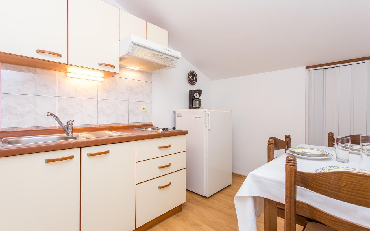Apartments Lucija 2 Baska  Bagian luar foto