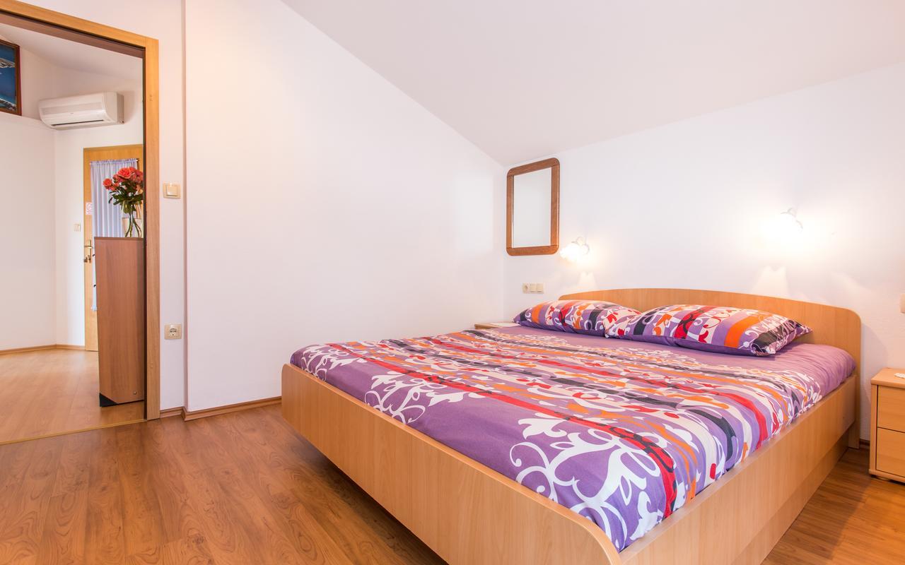 Apartments Lucija 2 Baska  Bagian luar foto