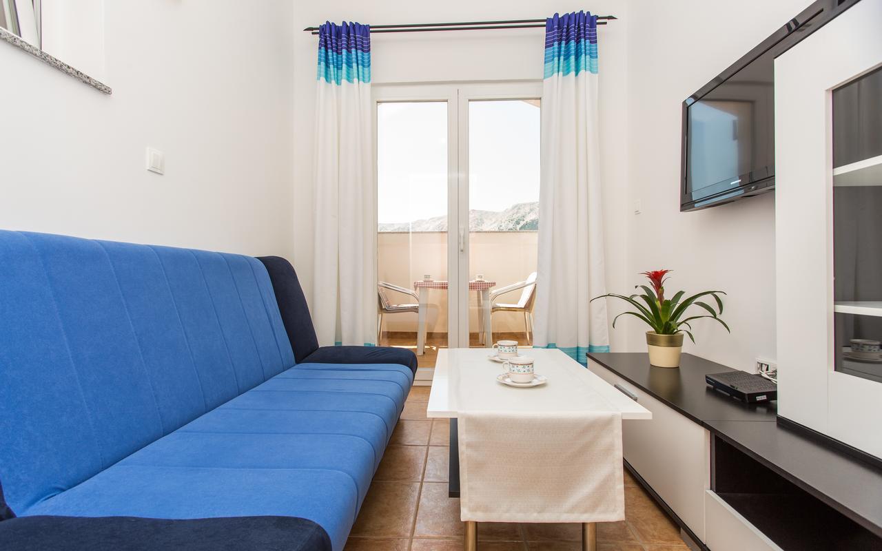 Apartments Lucija 2 Baska  Bagian luar foto
